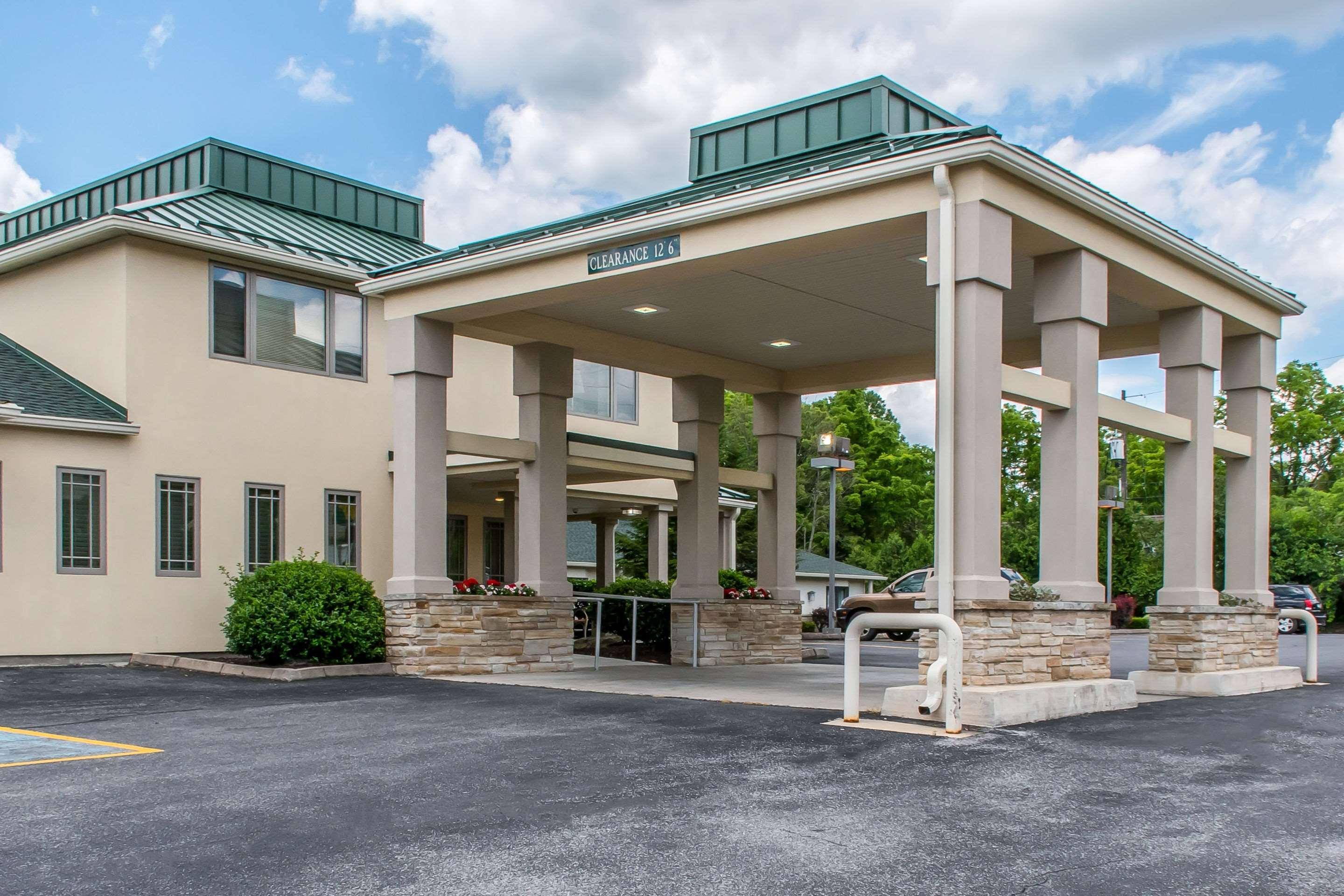 Quality Inn Bedford Buitenkant foto