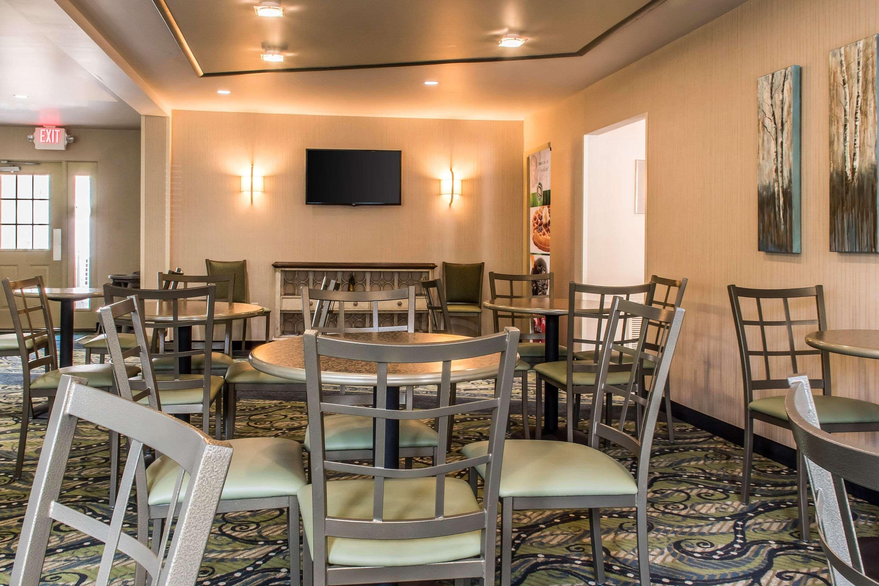 Quality Inn Bedford Buitenkant foto