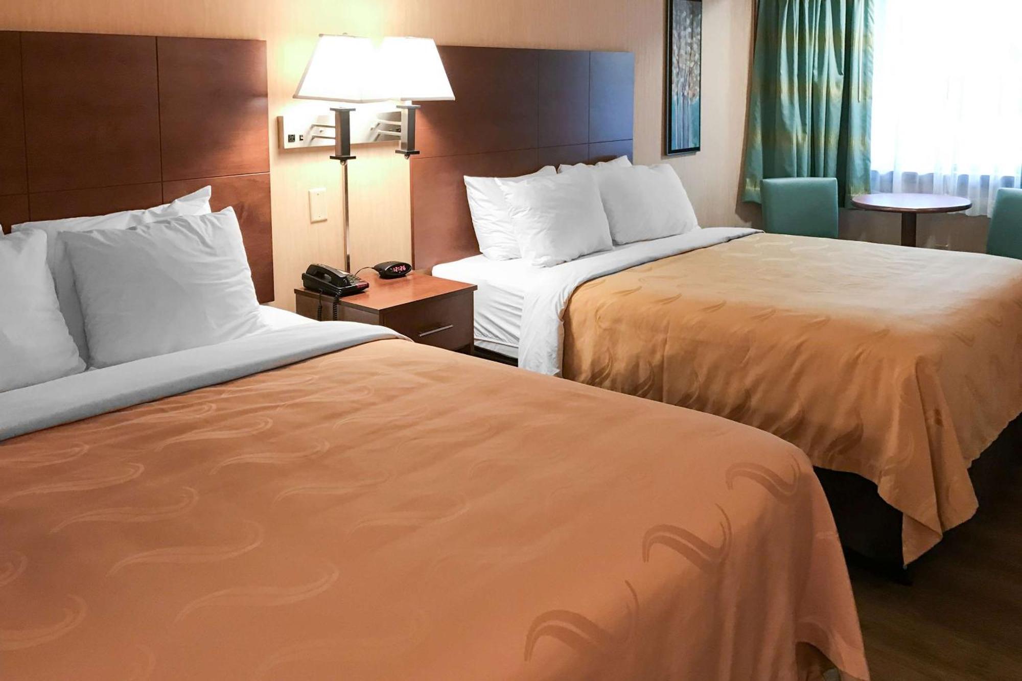 Quality Inn Bedford Buitenkant foto