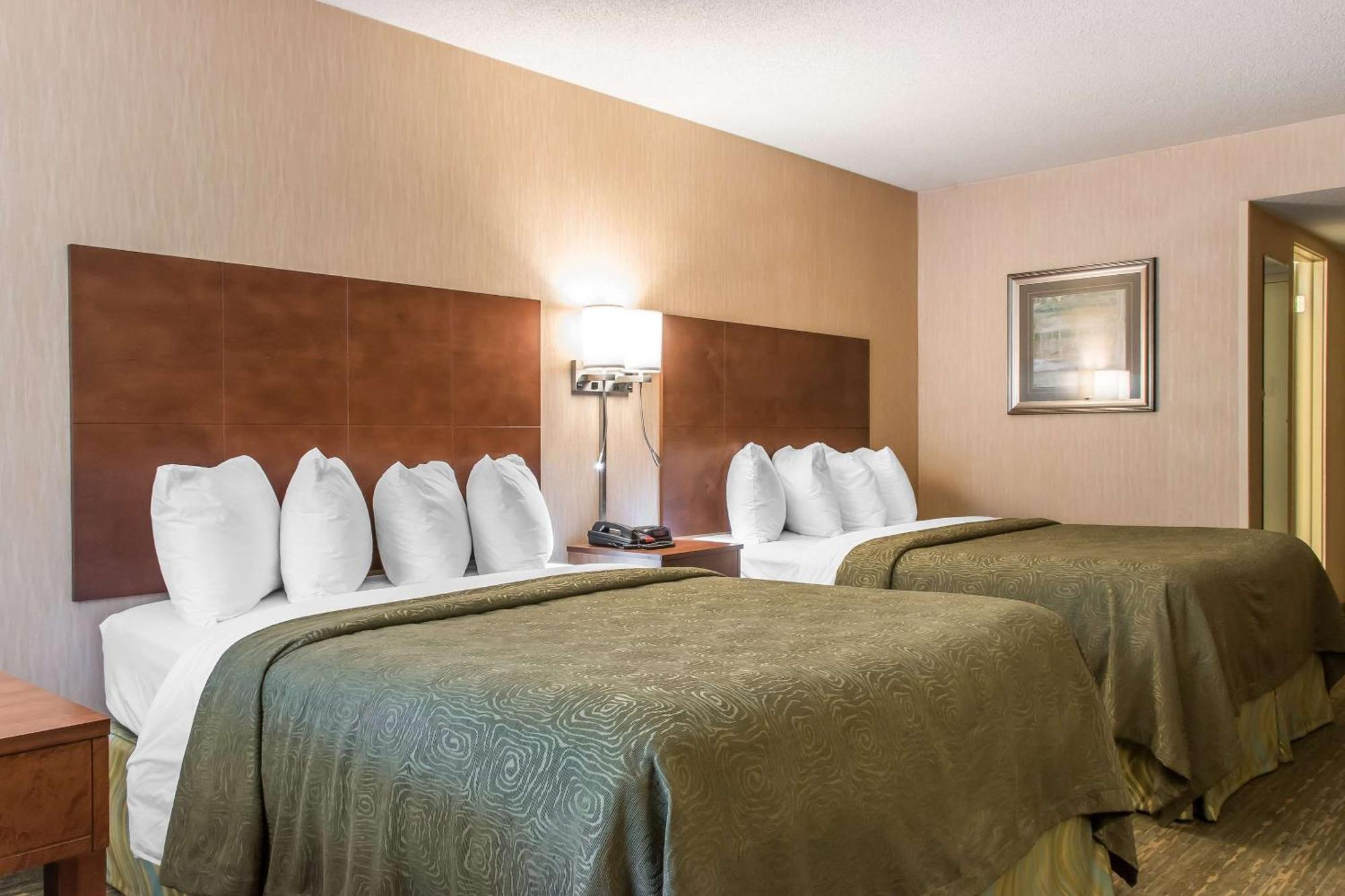 Quality Inn Bedford Buitenkant foto