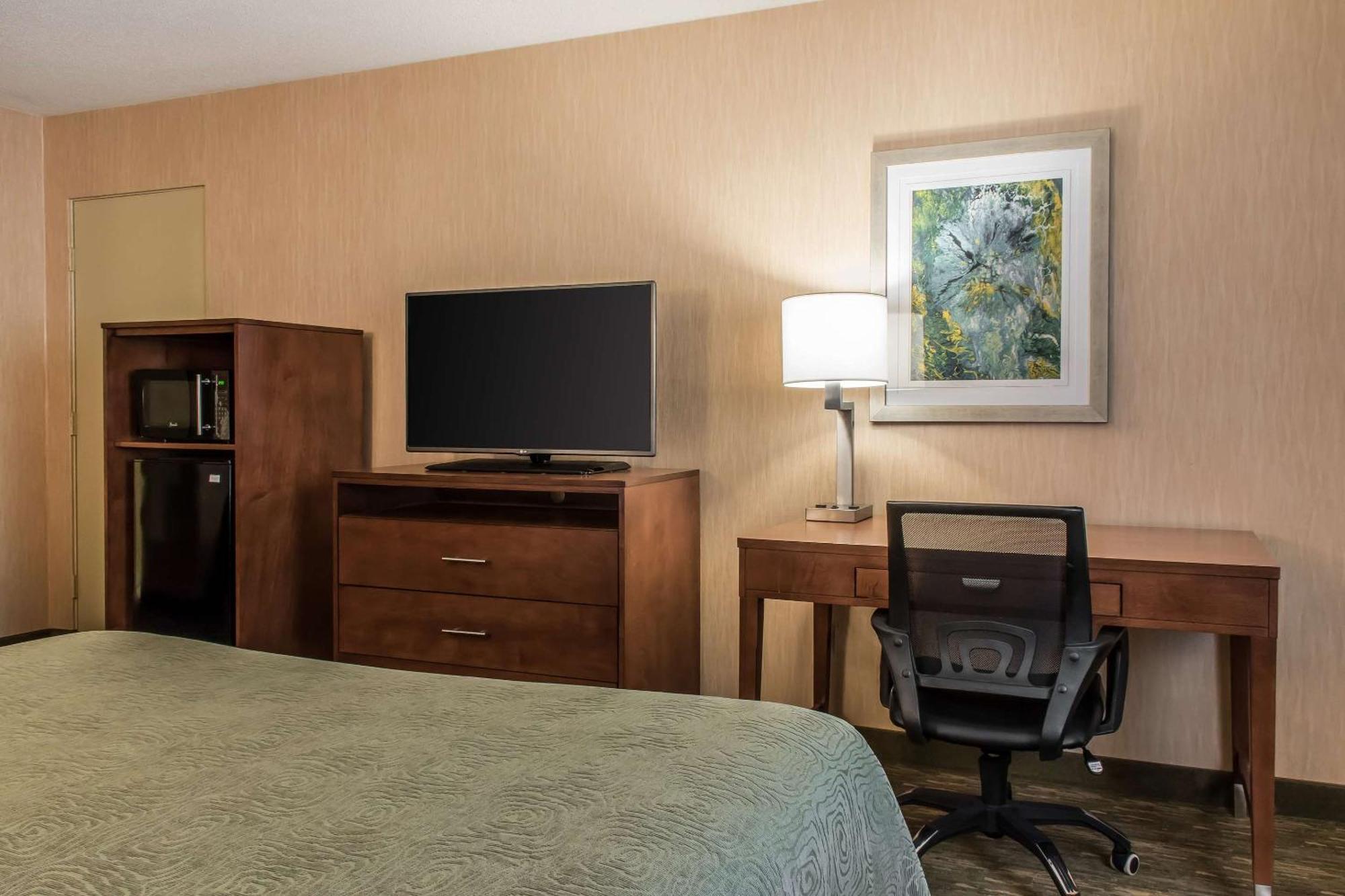 Quality Inn Bedford Buitenkant foto