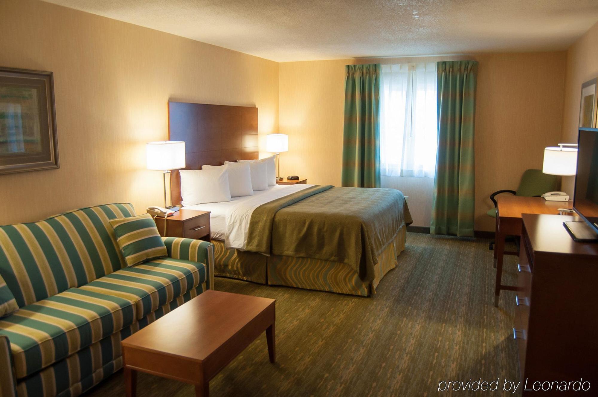 Quality Inn Bedford Buitenkant foto